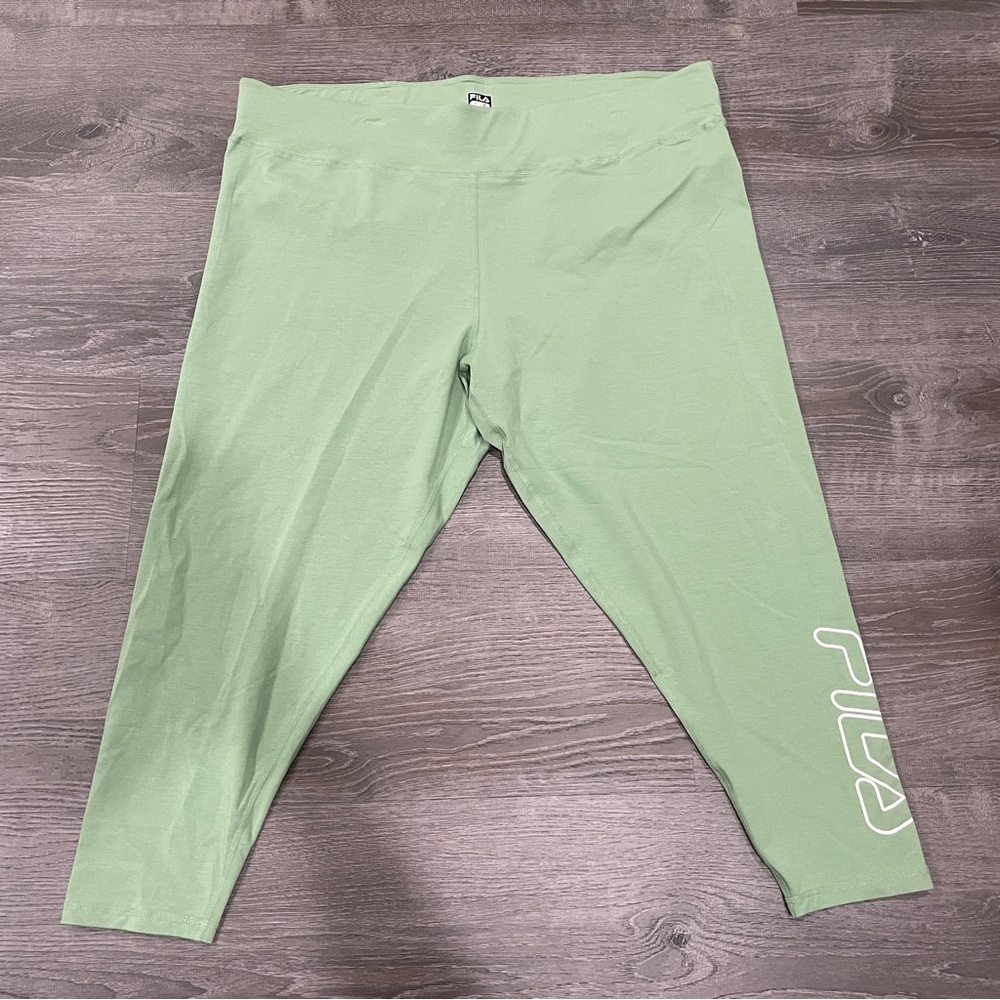 NWT Fila Green Strut 7/8 Tight Leggings